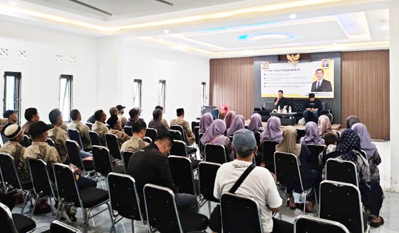 H. Ade Ginanjar s.sos : Sosialisasikan Empat Pilar Kebangsaan " Perspektif Keberagaman Agama dan Suku "