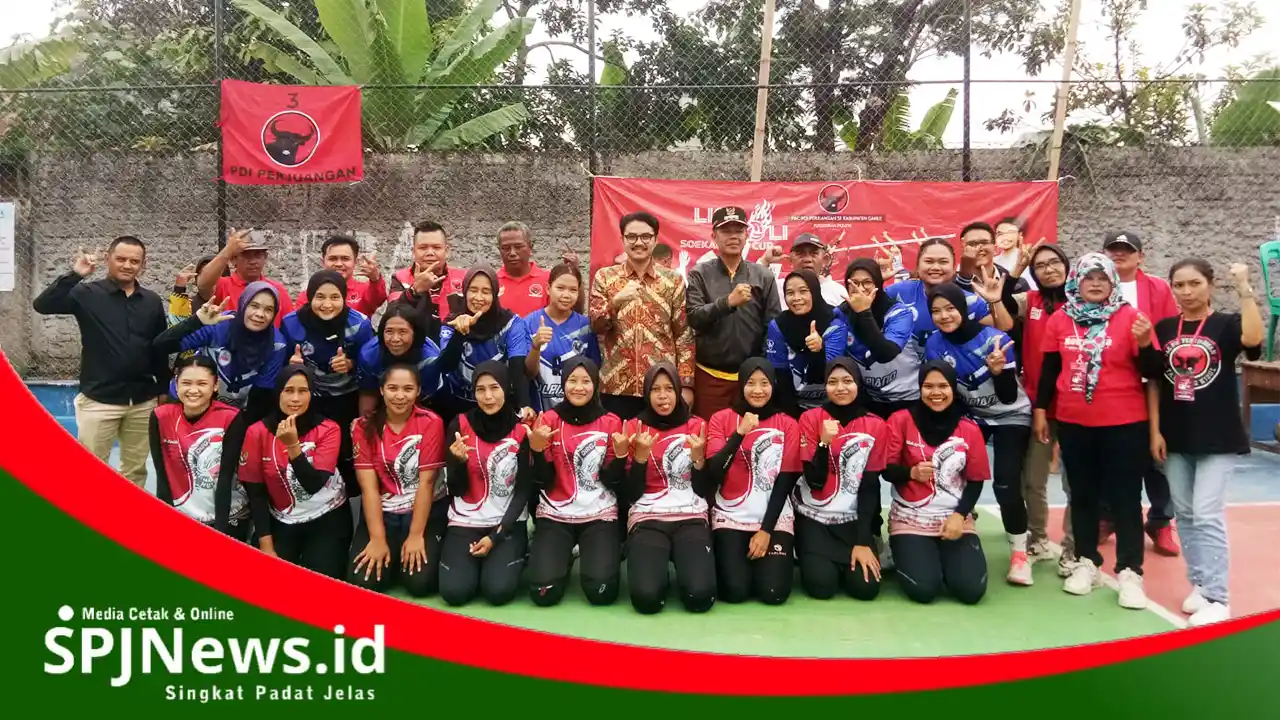 Dibulan Bung Karno, DPC PDI Perjuangan Kabupaten Garut Menggelar Turnamen Bola Voli Perempuan