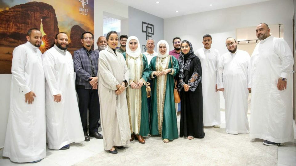 Suasana acara penandatanganan nota kesepahaman Royal Emerald Travel dengan Triple Provider Tours - Jeddah. (Dok. Istimewa)